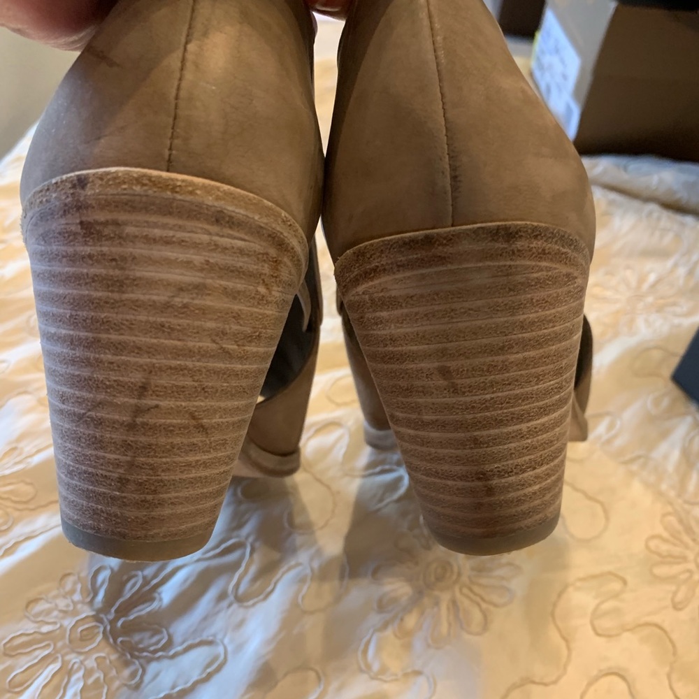Eileen Fisher Tumbled Nubuck leather - Picture 4 of 5